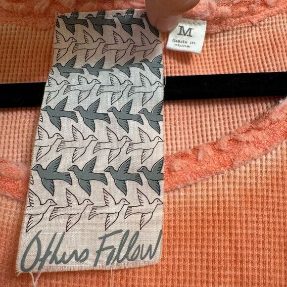 Others Follow Coral Orange Lace Sleeve Waffle Knit Boho Long Sleeve Top Medium - Picture 3 of 6